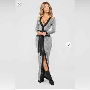 Elegant Black and Gray Plaid Women's Dress